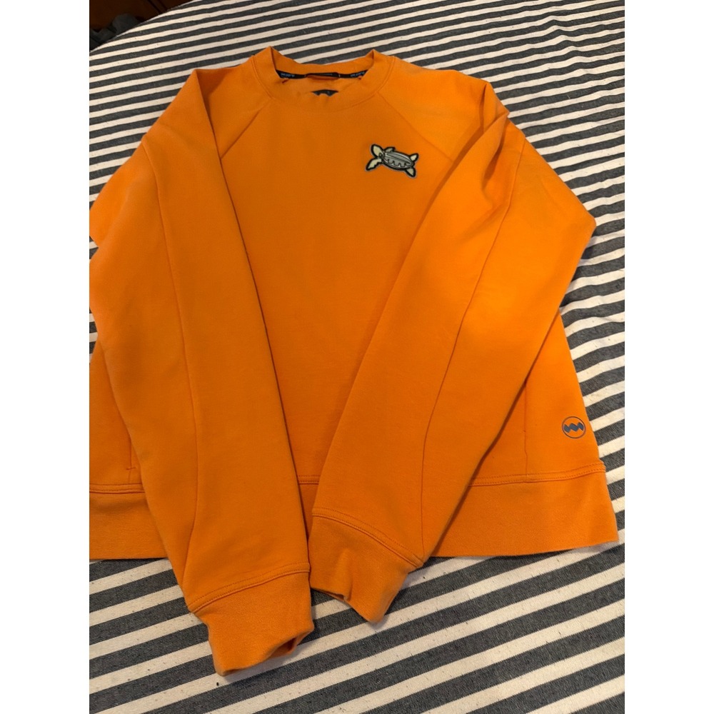 Janji Groundwork Crewneck Sweatshirt Orange Sea Turtle Patch Mens Small Running